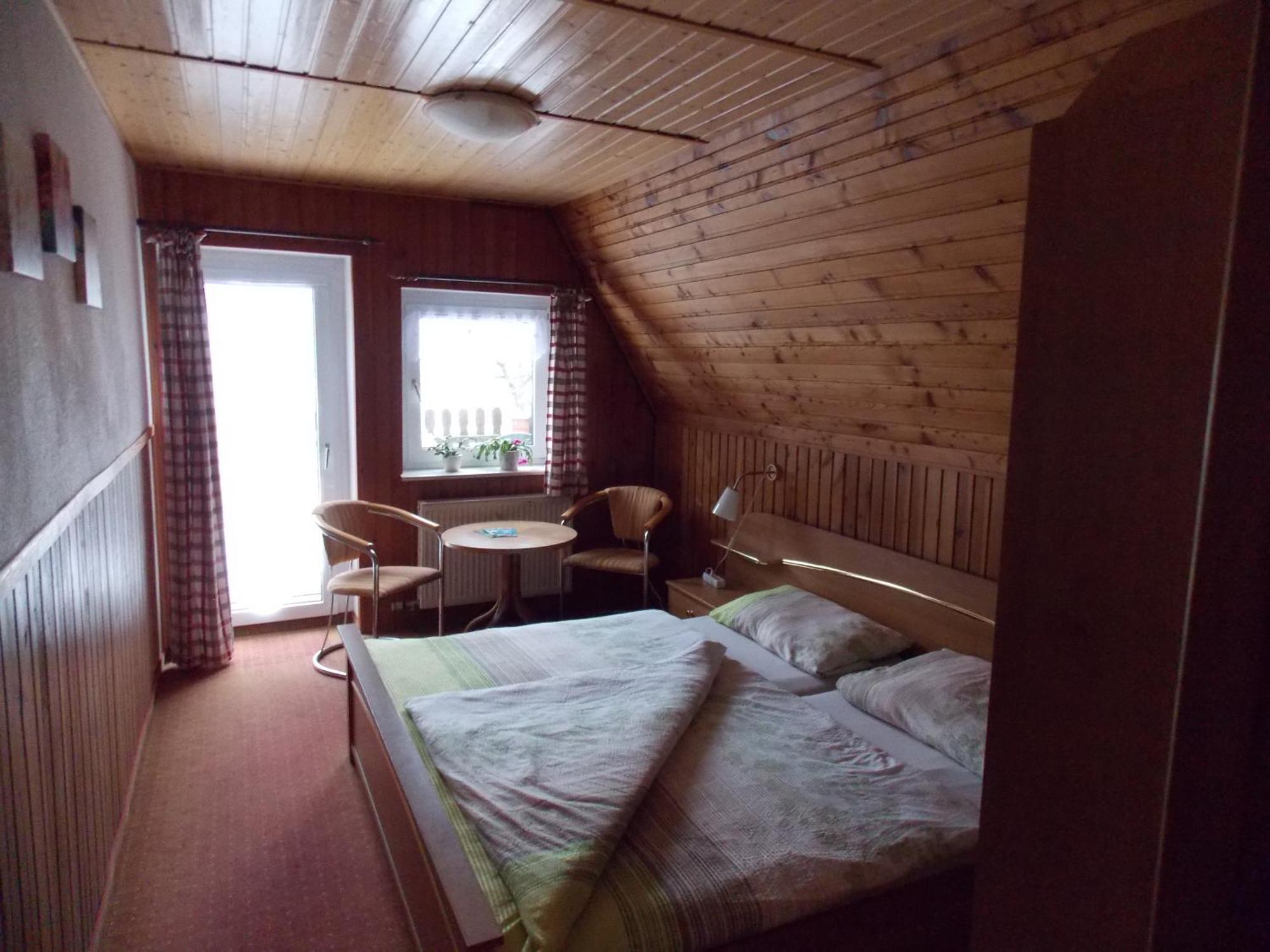 Pension Gaststaette Tannenhof Saupsdorf 外观 照片